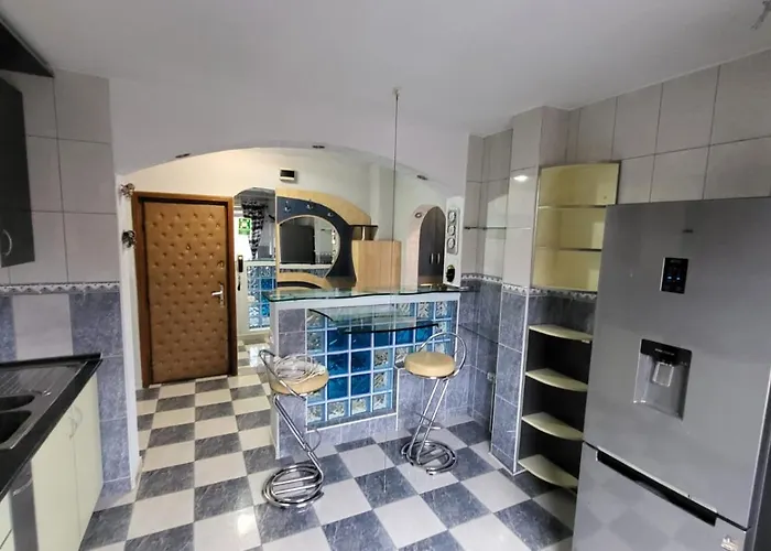 Comfortable 2 Vitan By Chr Luxury *